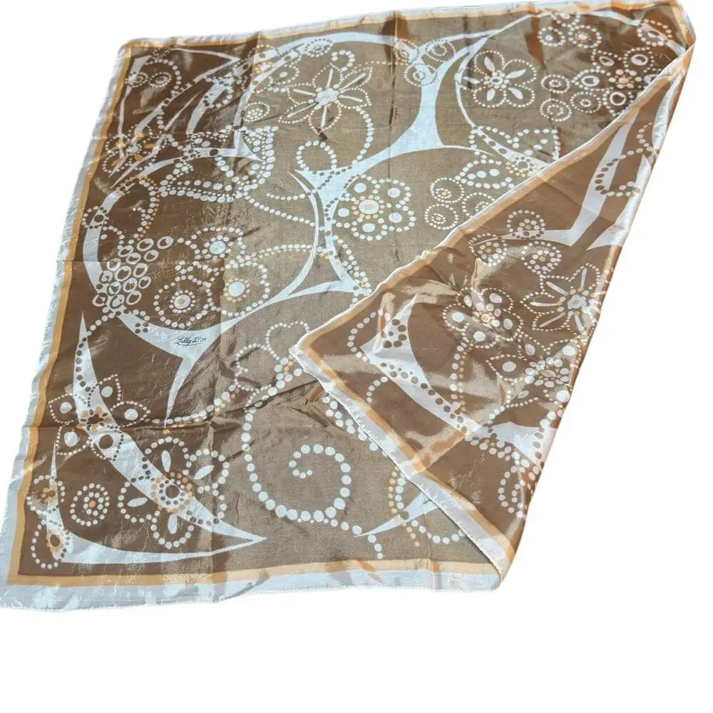 Lilly D'or Vintage Floral Design Scarf